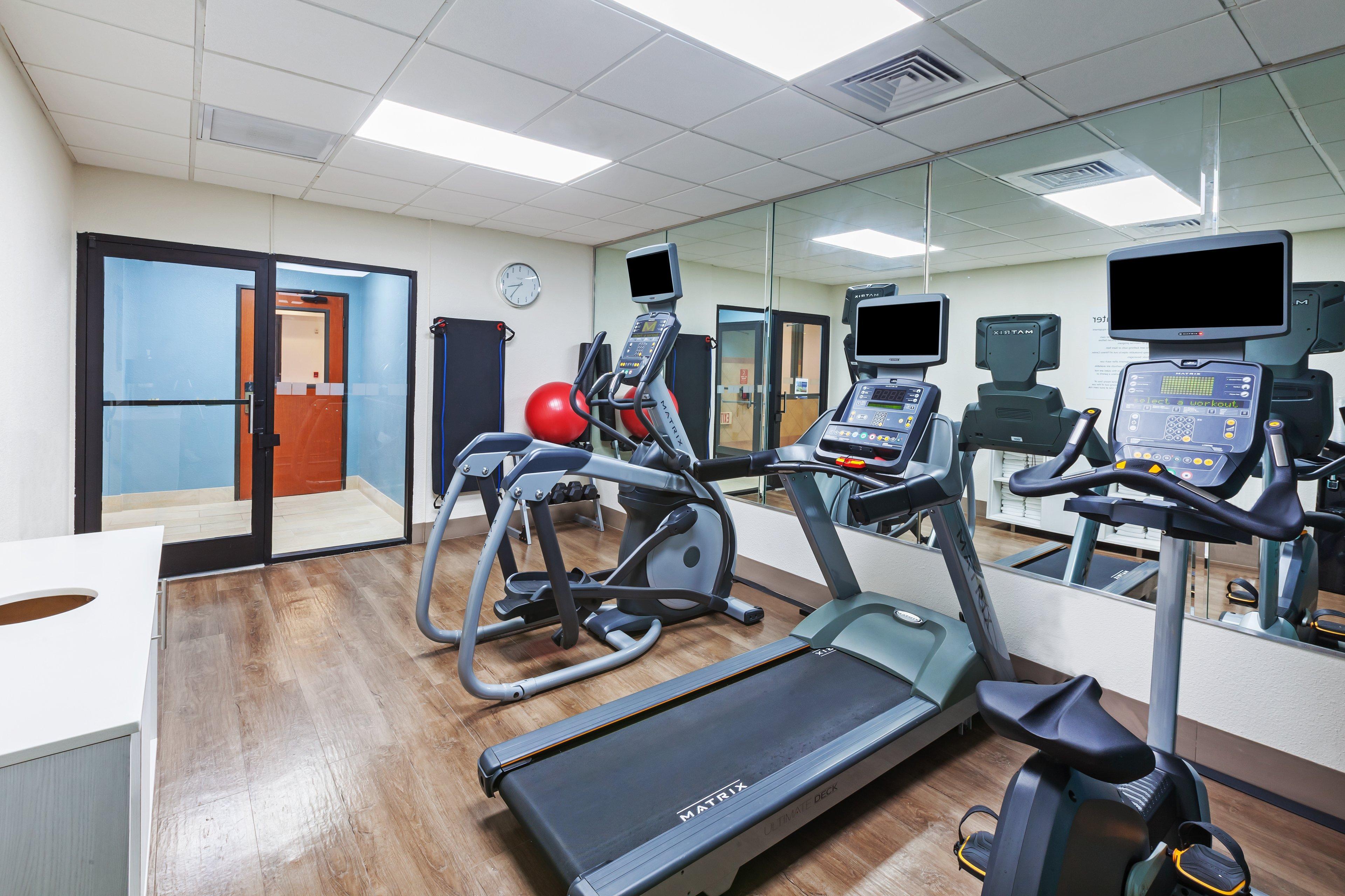 Holiday Inn Express & Suites Houston - Memorial Park Area By Ihg Экстерьер фото